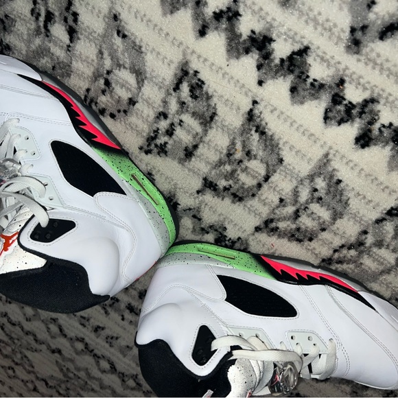 Jordan 5 - Picture 5 of 5